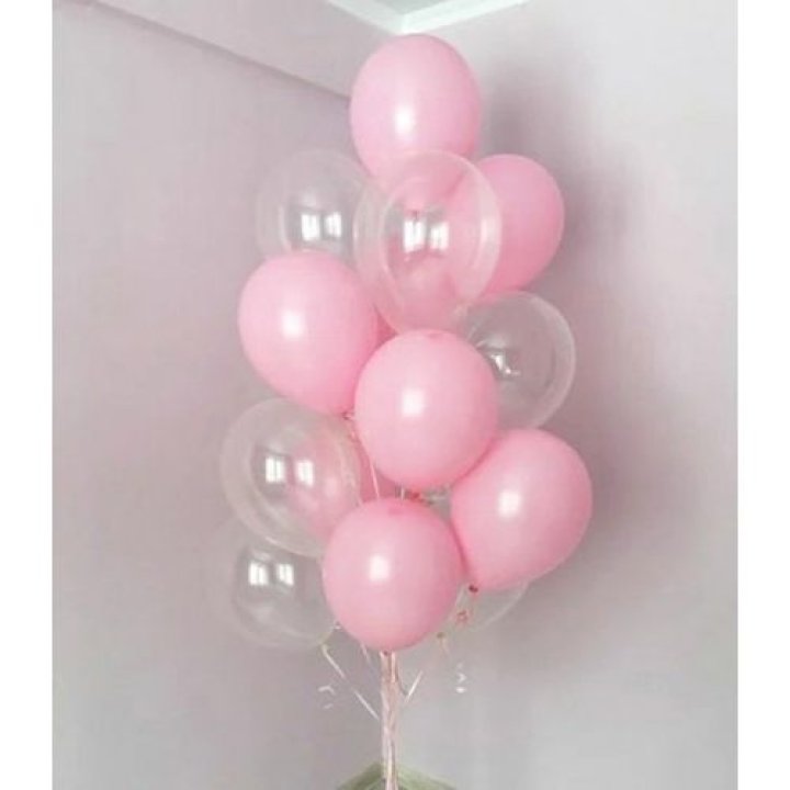 Облако шаров "Пур-пур" в Южно-Сахалинске