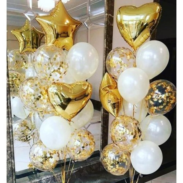 Фонтан шаров "Привет, это я" в Южно-Сахалинске