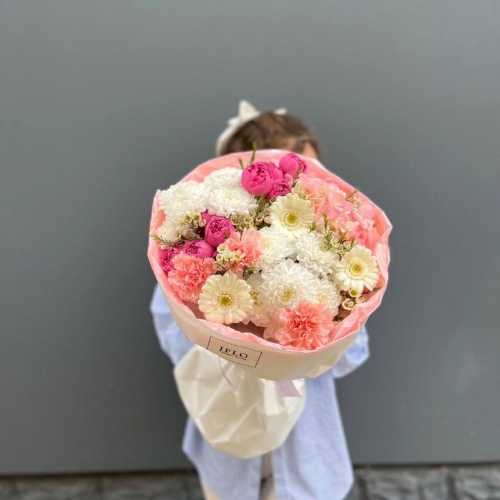 Букет "Лилиана" с доставкой в Южно-Сахалинске