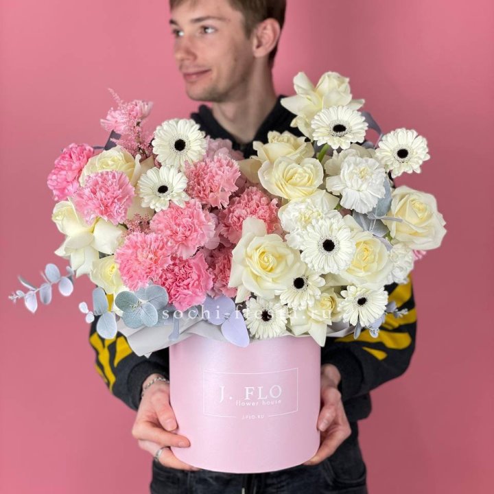 Дизайнерский бокс "Индира" с доставкой в Южно-Сахалинске