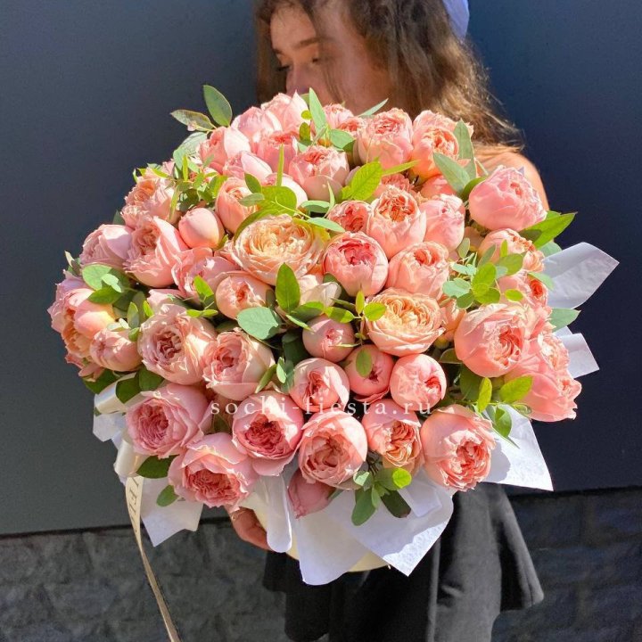 Коробка с цветами "Сиена" в Южно-Сахалинске