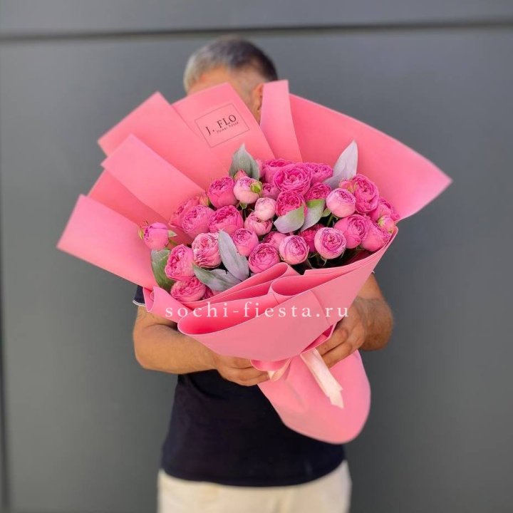 Пионовидные розы баблс №2 с доставкой в Южно-Сахалинске