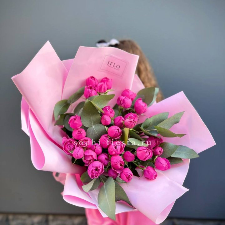 Пионовидные розы баблс в Южно-Сахалинске