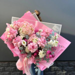 Заказать БУКЕТЫ ИЗ ЦВЕТОВ в Южно-Сахалинске с доставкой и по самым низким ценам