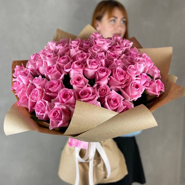 101 розовая роза в Южно-Сахалинске